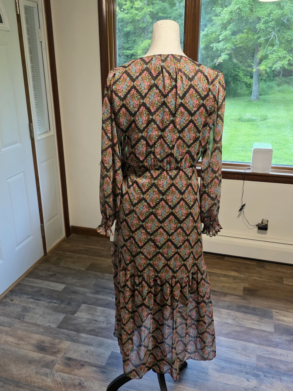 LC Lauren Conrad Boho Floral Diamond Wrap Dress - Picture 5 of 7